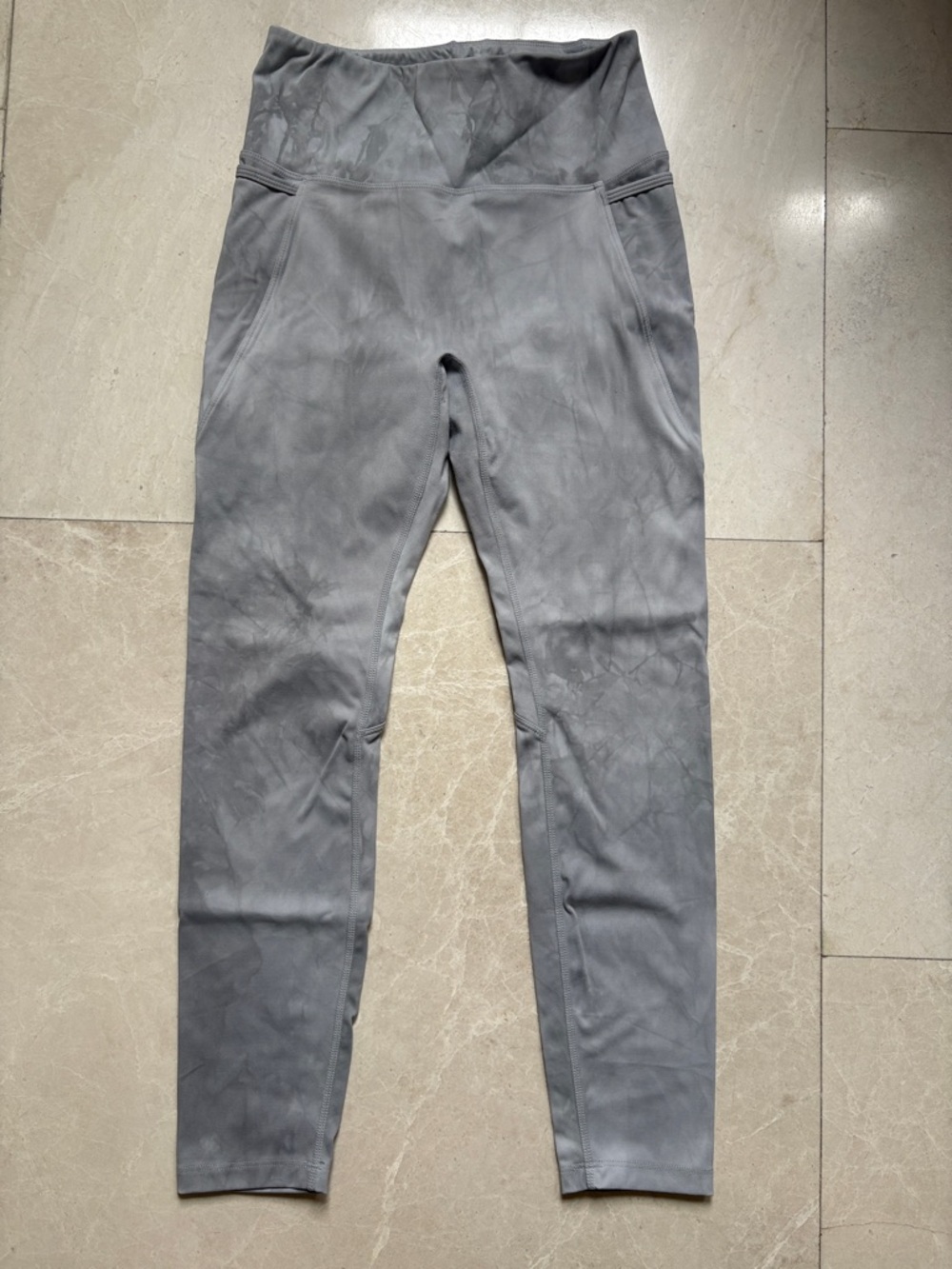 Born Primitive High-Rise Gray Women’s workout leggins
